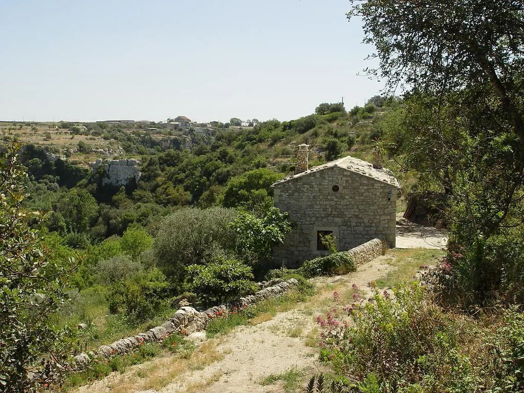 Le Case Di Don Peppino Modica Country house